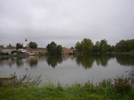 Mratínský potok 1-Nádrž v Hovorčovicích 002.jpg